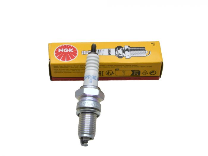 Zündkerze für MZ MuZ Rotax 500, NGK DPR8EA - 3483