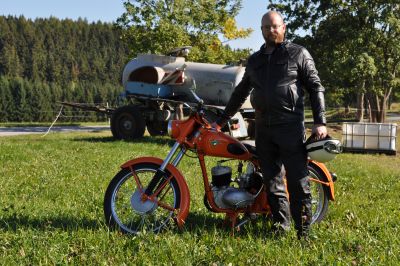 Neuaufbau komplette Restauration RT125/3 orange Oldtimerpass