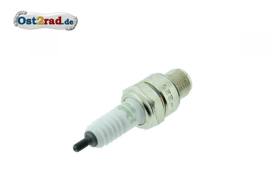 Zündkerze Isolator M14 225 passend für MZ SIMSON JAWA IWL Trabant Zündkerze Isolator M14 225 passend für MZ SIMSON JAWA IWL Trabant