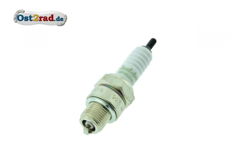Zündkerze Isolator M14 225 passend für MZ SIMSON JAWA IWL Trabant Zündkerze Isolator M14 225 passend für MZ SIMSON JAWA IWL Trabant